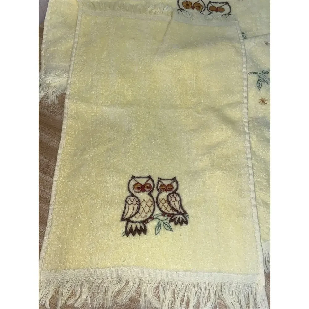 Vintage Cannon 4 Pc Yellow Towel Set Bath Hand Washcloth USA Owls Embroidered